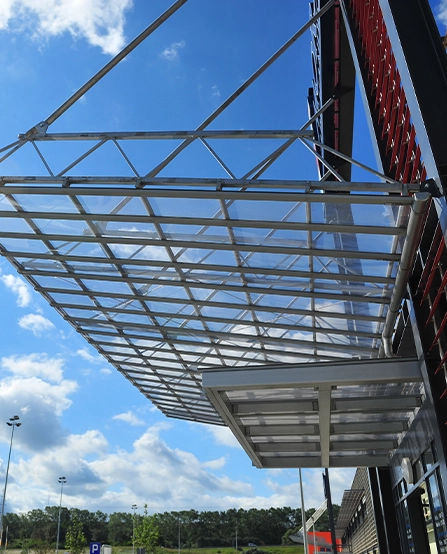 Naświetla ścienne panele poliwęglanowe mercor light&vent realizacje (10)